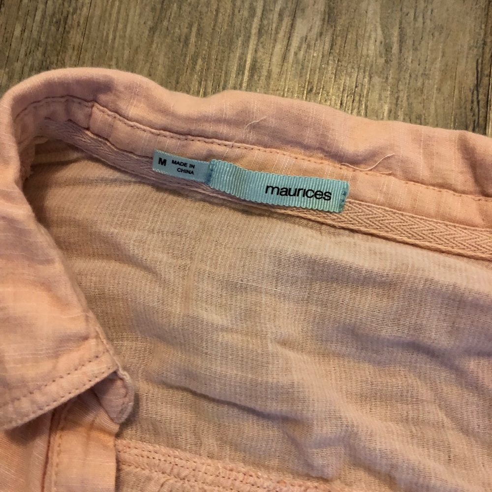 Maurice’s Button down - Picture 2 of 2